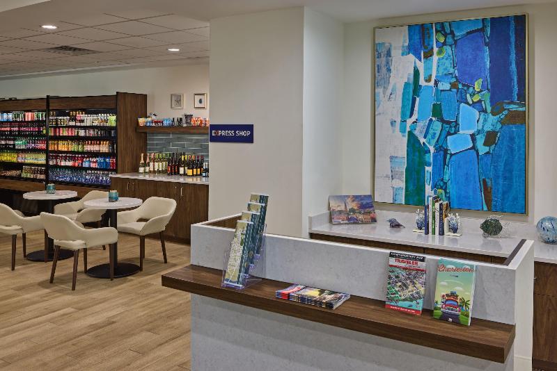 Holiday Inn Express Charleston Dwtn - Westedge image