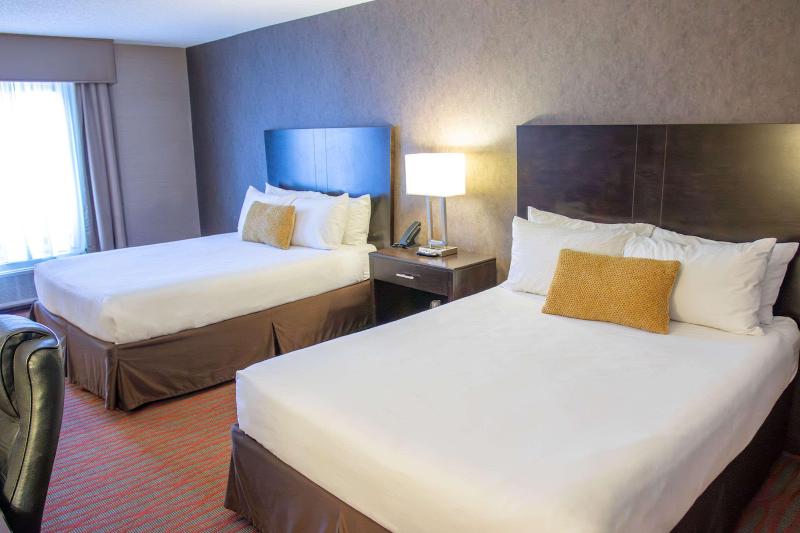 Country Inn & Suites by Radisson Garden City KS image