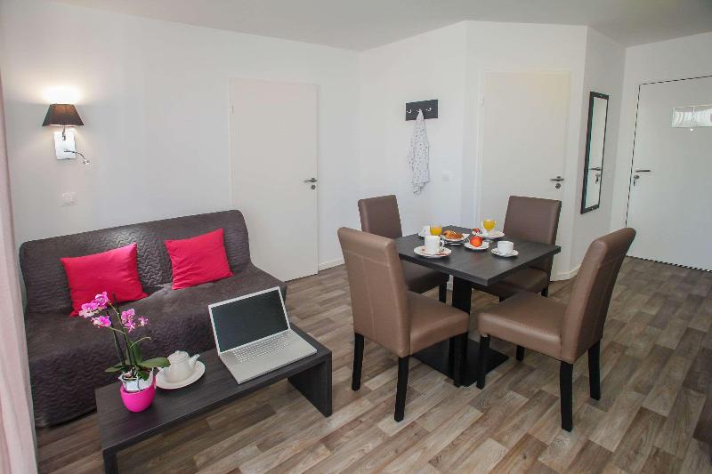 Appart Hotel Odalys City Paris Levallois image