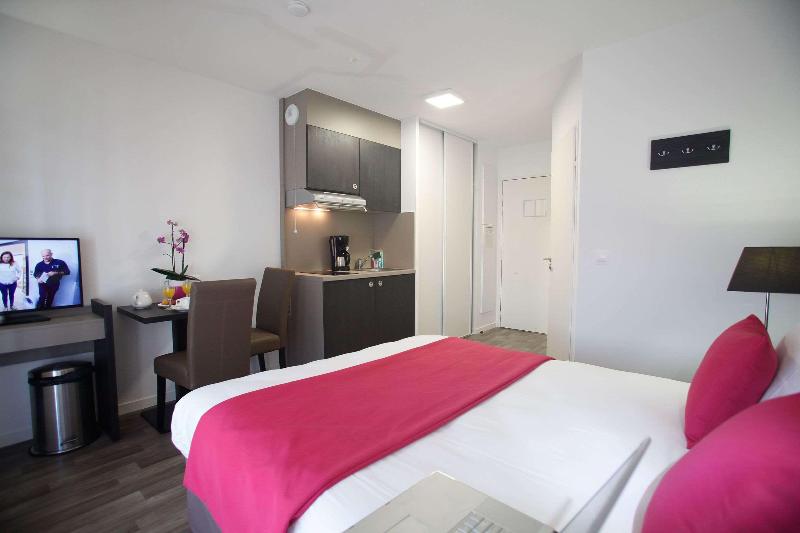 Appart Hotel Odalys City Paris Levallois image