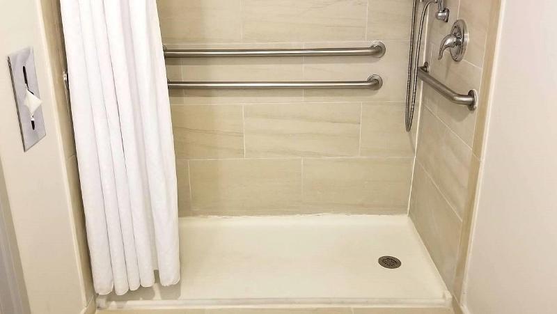 Holiday Inn Express Philadelphia NE Bensalem photo 19