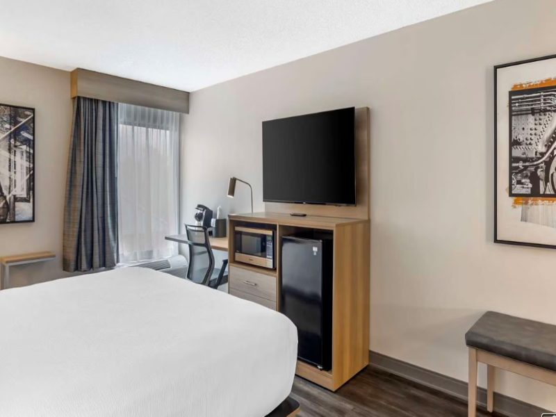 Best Western Plus Heritage Rail-South York/I-83 image