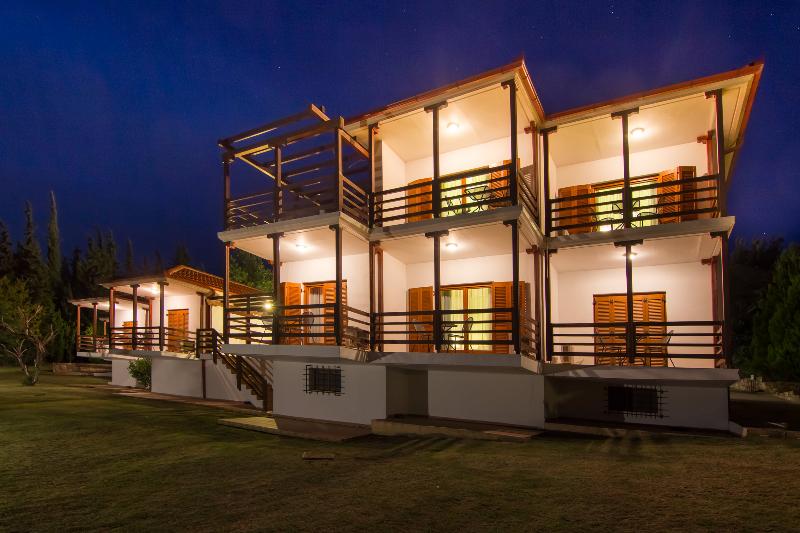 FilosXenia-Roxany Country House