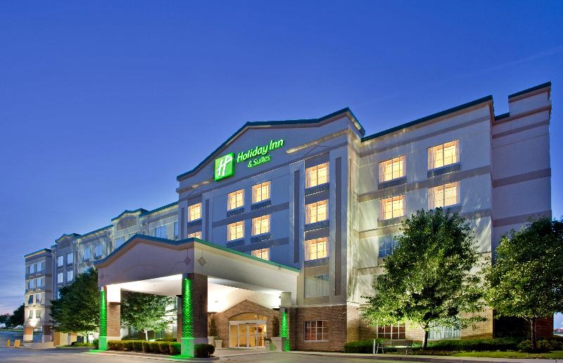 HOLIDAY INN HOTEL AND SUITES OVERLAND PARK CONV CTR