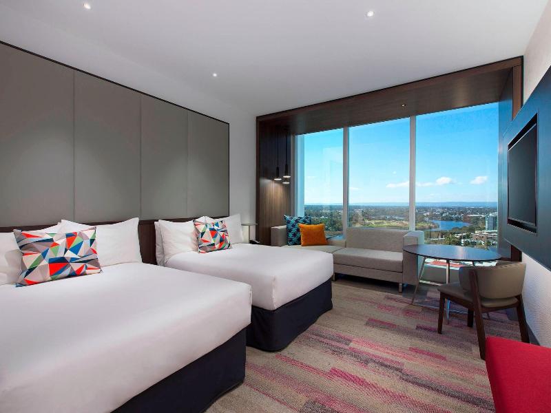 Aloft Perth image