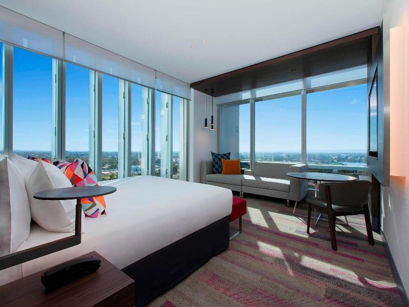 Aloft Perth image