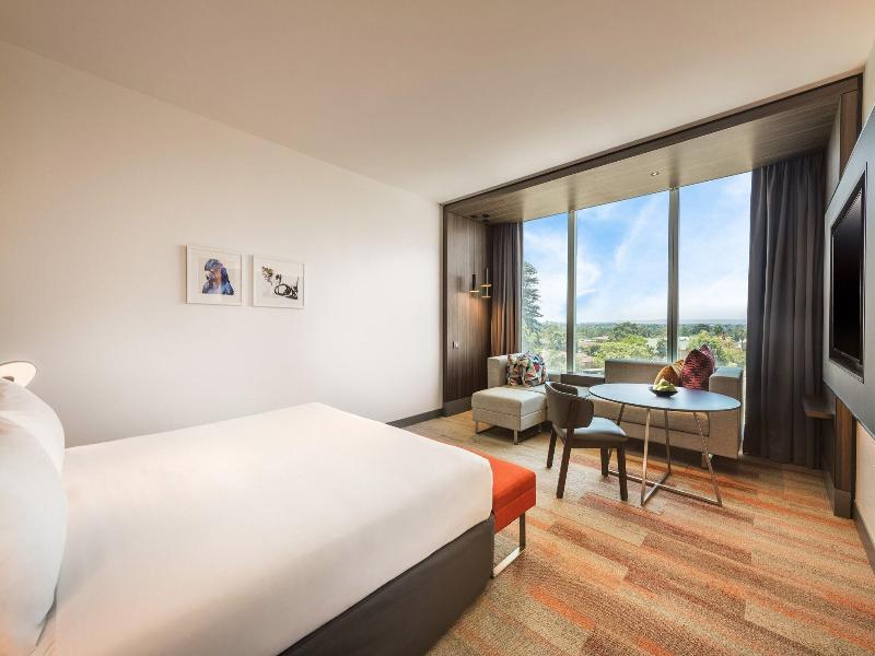 Aloft Perth image
