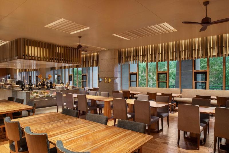 Sheraton Grand Xishuangbanna Hotel image