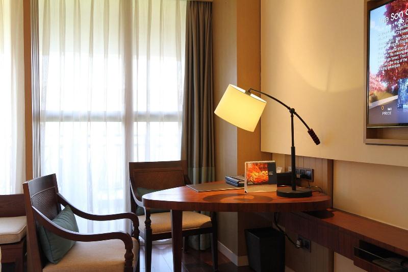 Sheraton Grand Xishuangbanna Hotel image