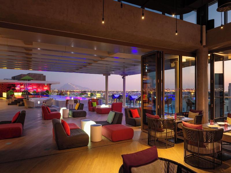 Aloft Al Ain image