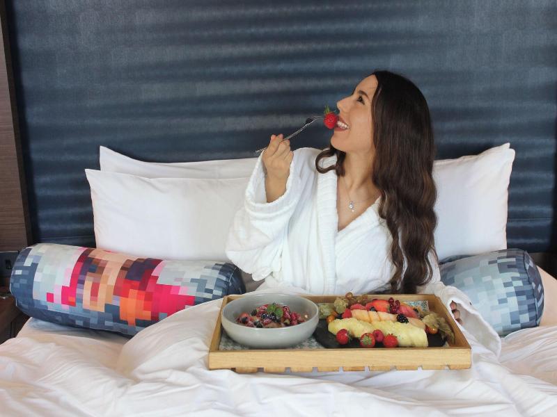 Aloft Al Ain image