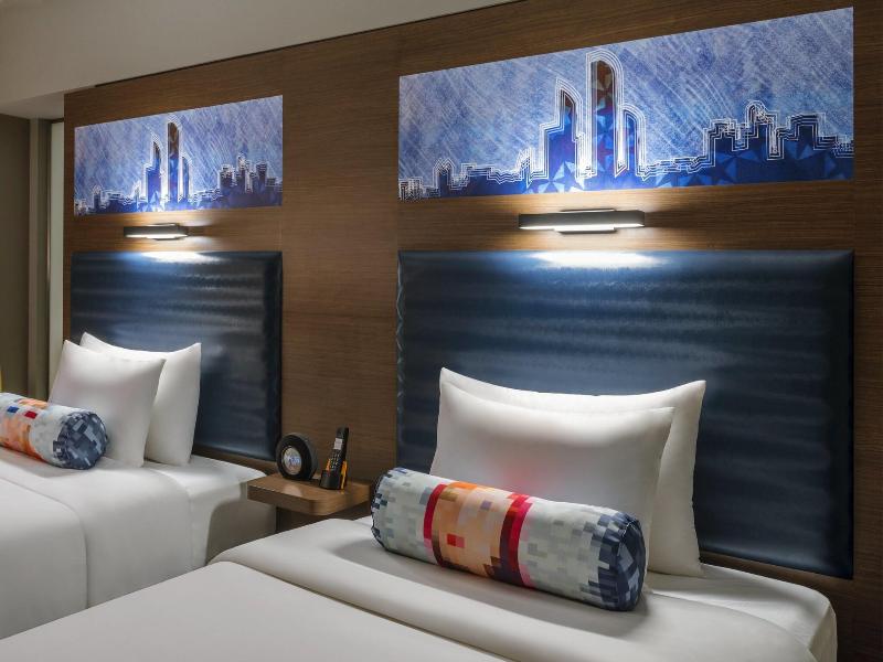 Aloft Al Ain image