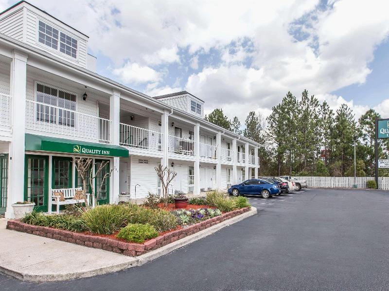 Quality Inn Jesup image