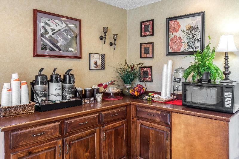Quality Inn Jesup image
