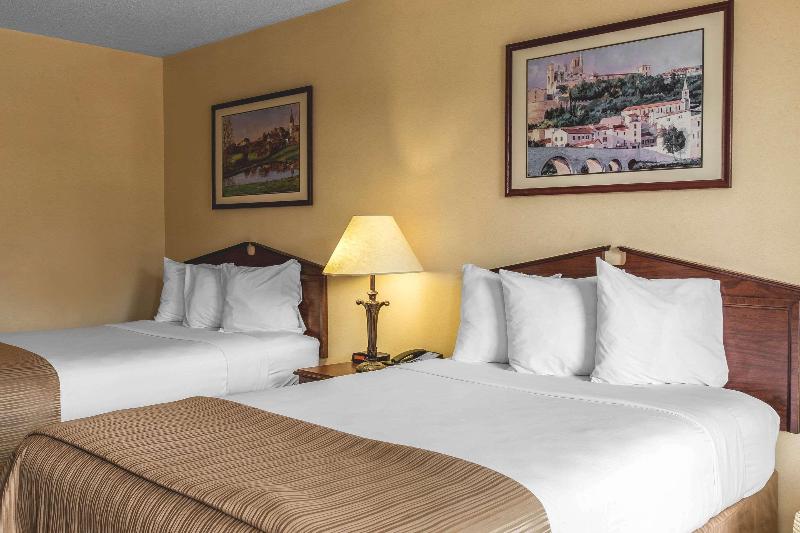 Quality Inn Jesup image