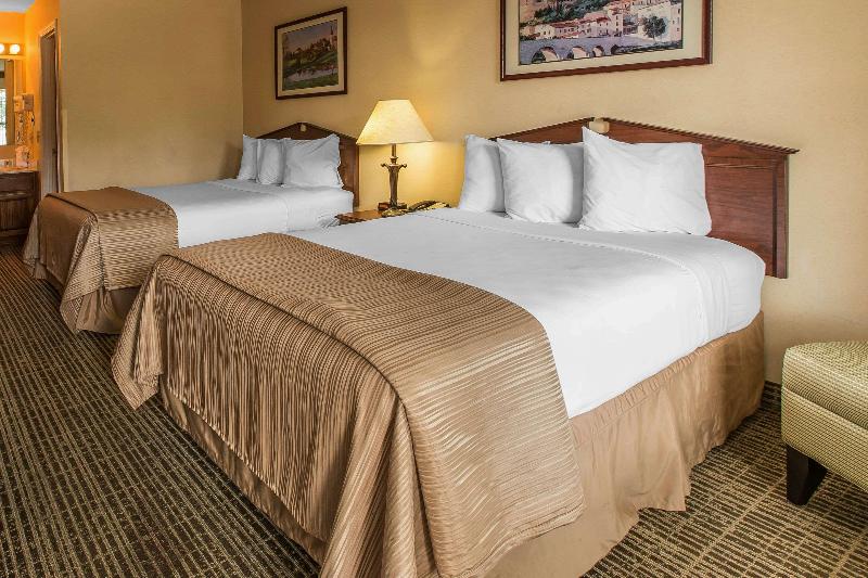 Quality Inn Jesup image