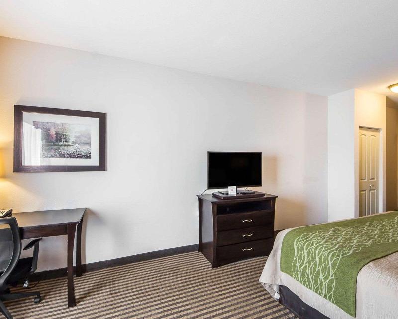 Comfort Inn & Suites Alva image