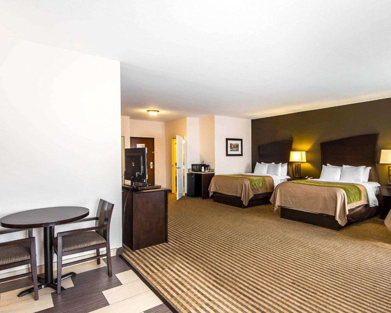 Comfort Inn & Suites Alva image