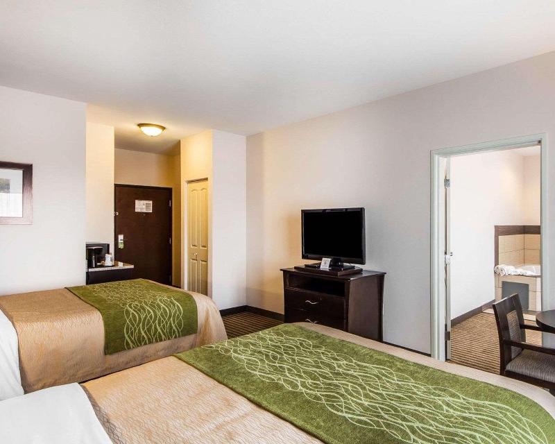 Comfort Inn & Suites Alva image