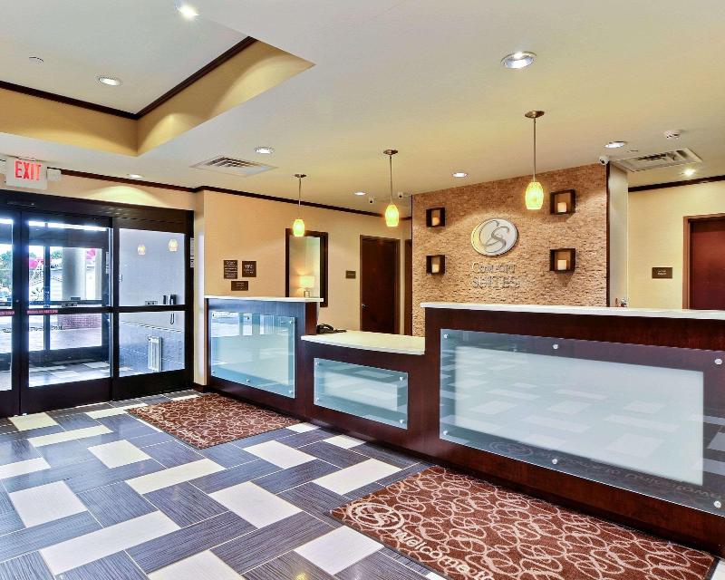 Comfort Suites Uniontown image