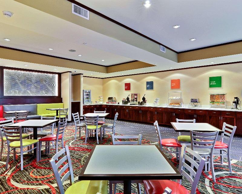 Comfort Suites Uniontown image