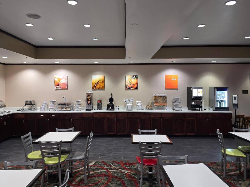 Comfort Suites Uniontown image