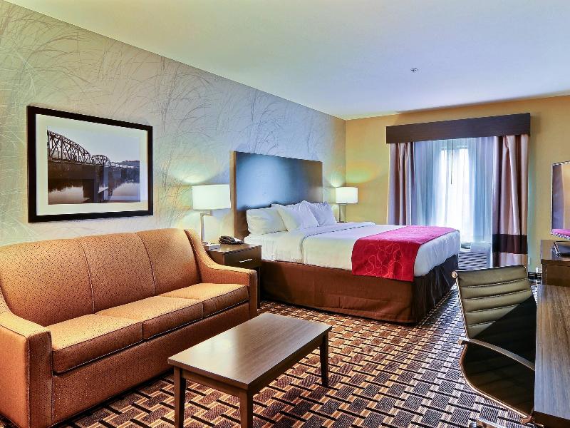 Comfort Suites Uniontown image