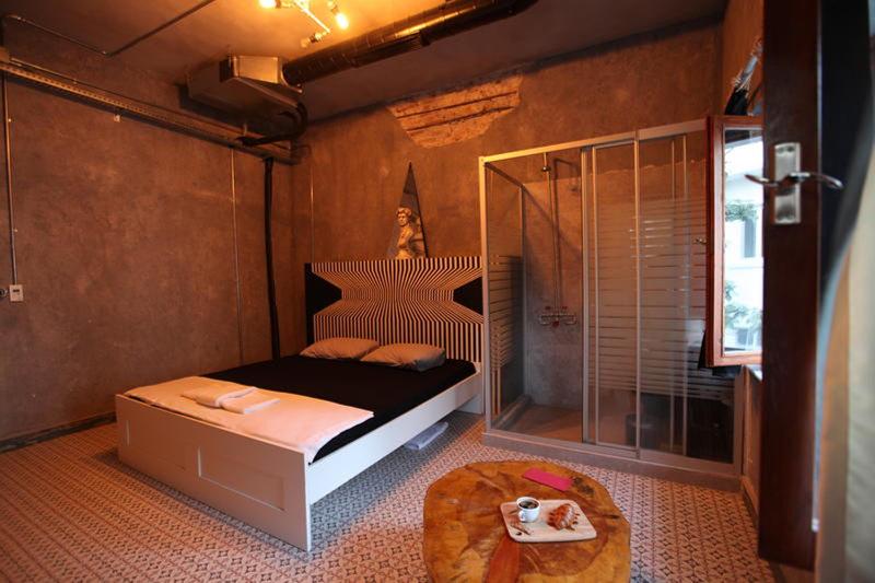 Role Street Hostel image