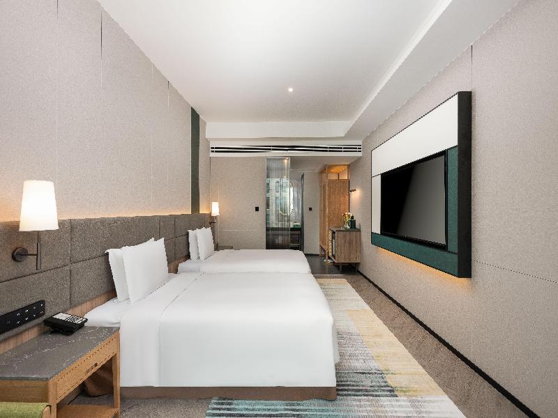 Holiday Inn Guangzhou Zhujiang New Town image