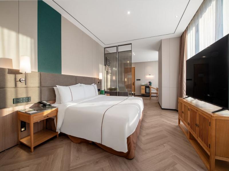 Holiday Inn Guangzhou Zhujiang New Town image