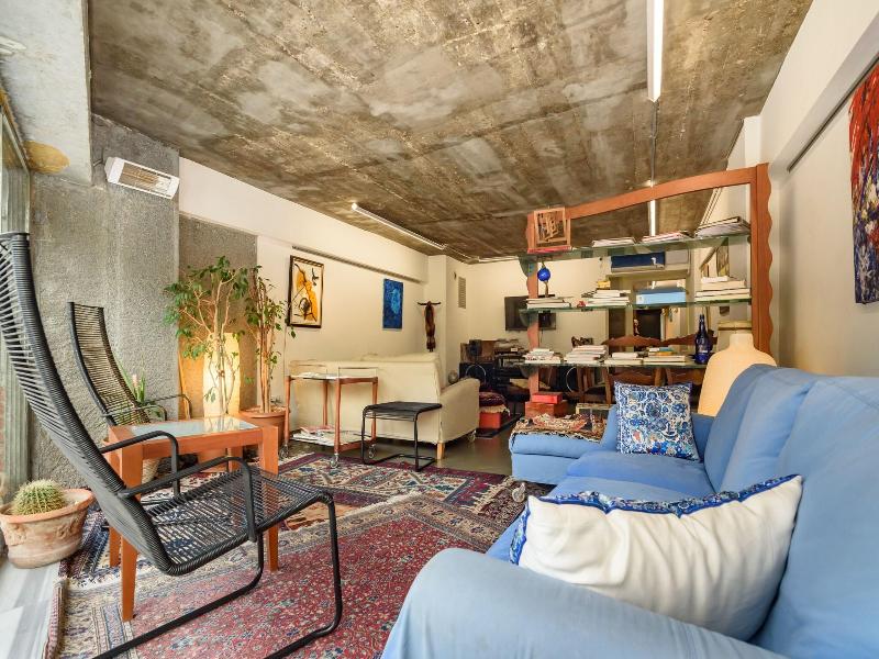 Numi Hotel image