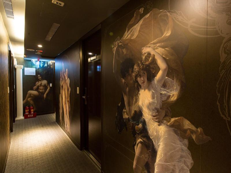Morwing Hotel Culture Vogue image