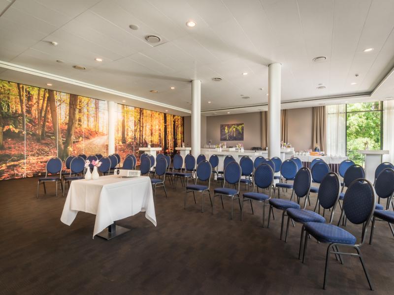 Fletcher Hotel-Restaurant De Wageningsche Berg image