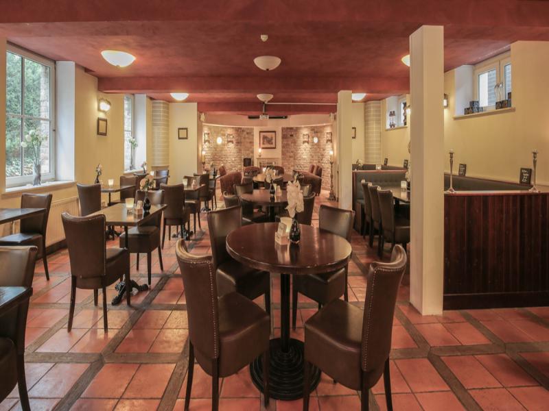 Fletcher Hotel-Restaurant De Dikke Van Dale image
