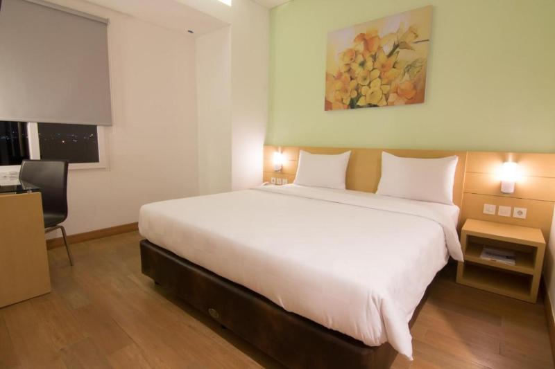 Hotel 88 Bandung Kopo image