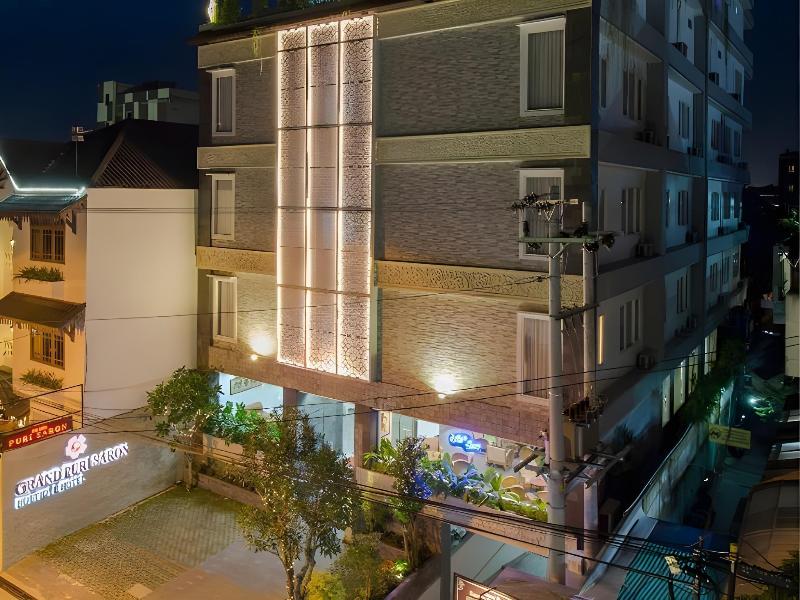 Grand Puri Saron Boutique Yogyakarta — photo 36