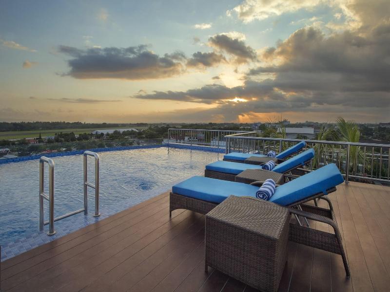 Platinum Adisucipto Hotel & Conference Center image