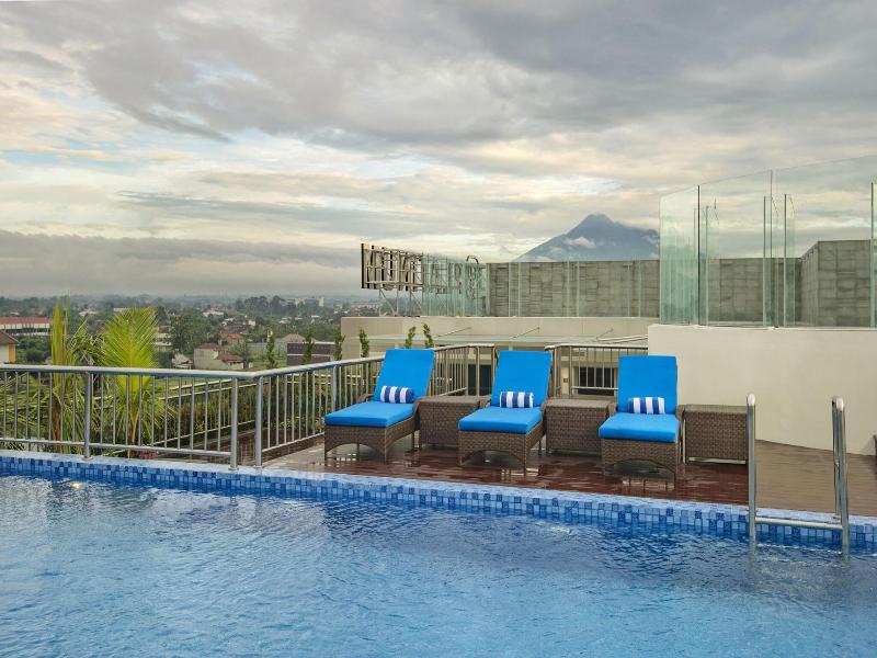 Platinum Adisucipto Hotel & Conference Center image