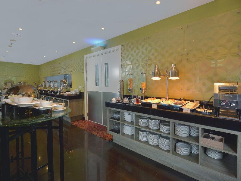 Platinum Adisucipto Hotel & Conference Center image