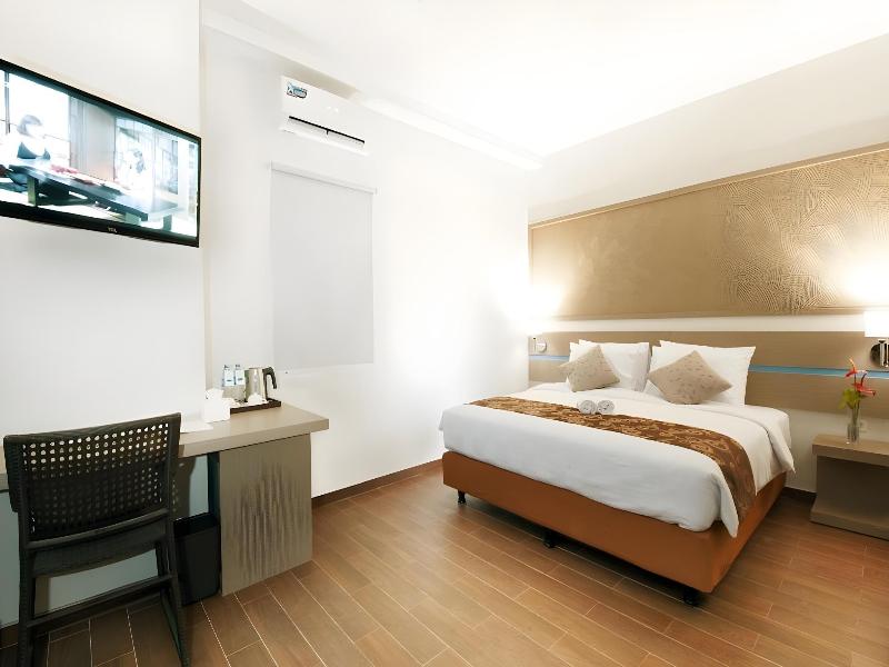 Genio Hotel Manado image