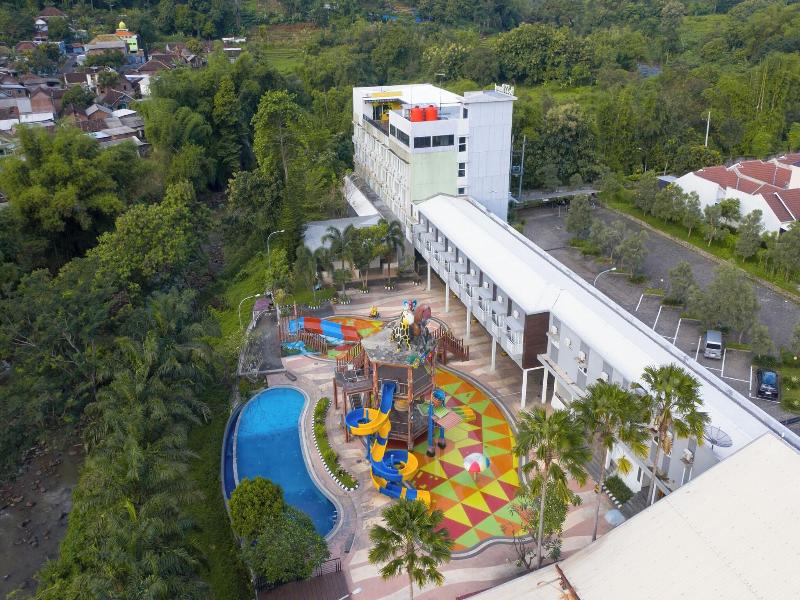 BeSS Resort & Waterpark Hotel and Convention image