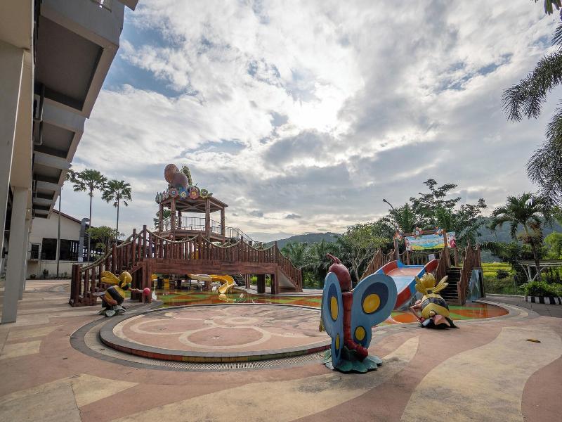 BeSS Resort & Waterpark Hotel and Convention image