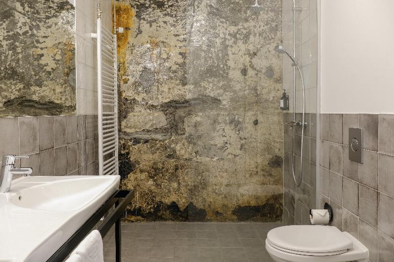 The Swan House Hotel by ylma image
