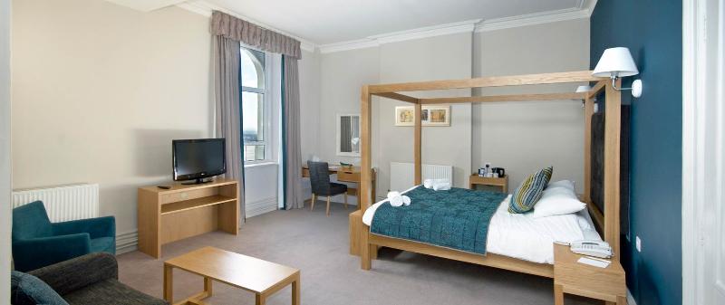The George Hotel image