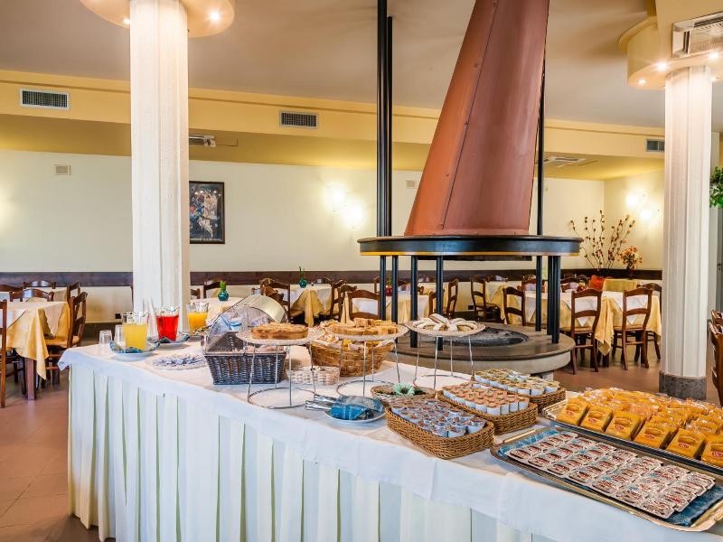 Hotel Bacco image