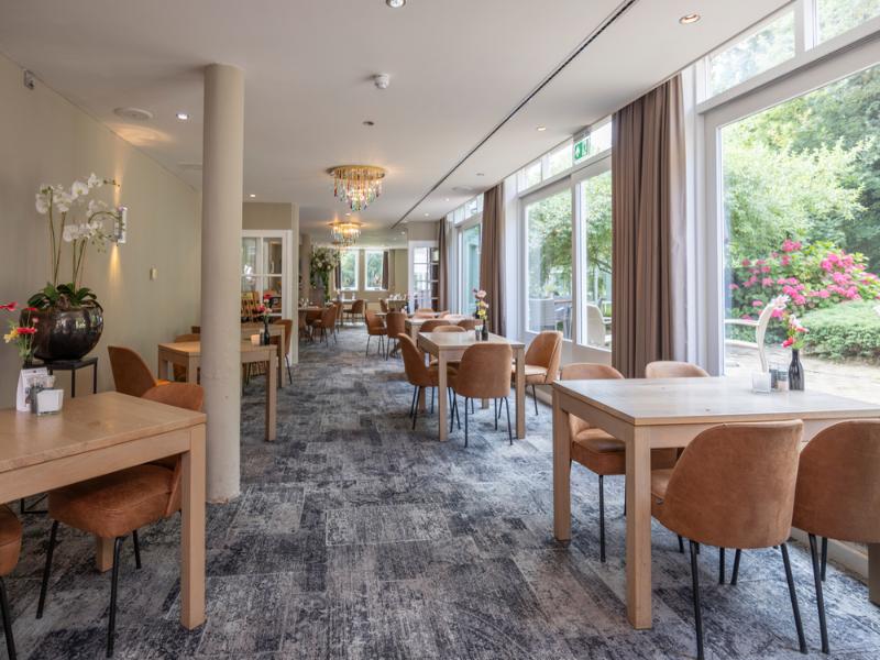 Fletcher Hotel-Restaurant De Witte Raaf image