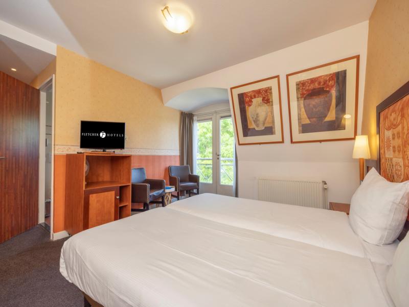 Fletcher Hotel-Restaurant De Witte Raaf image