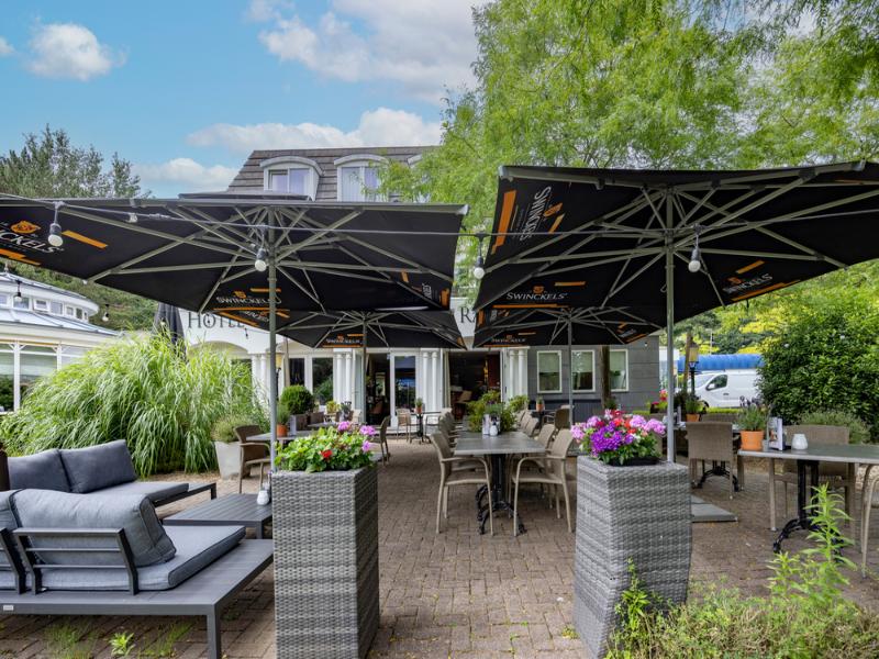 Fletcher Hotel-Restaurant De Witte Raaf image