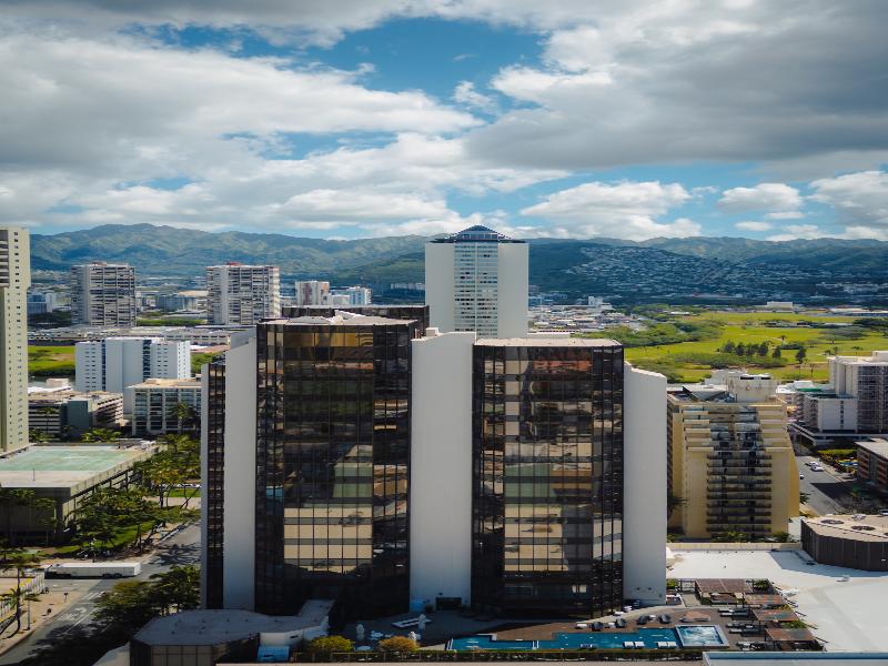Stay in style at Hyatt Centric Waikiki Beach