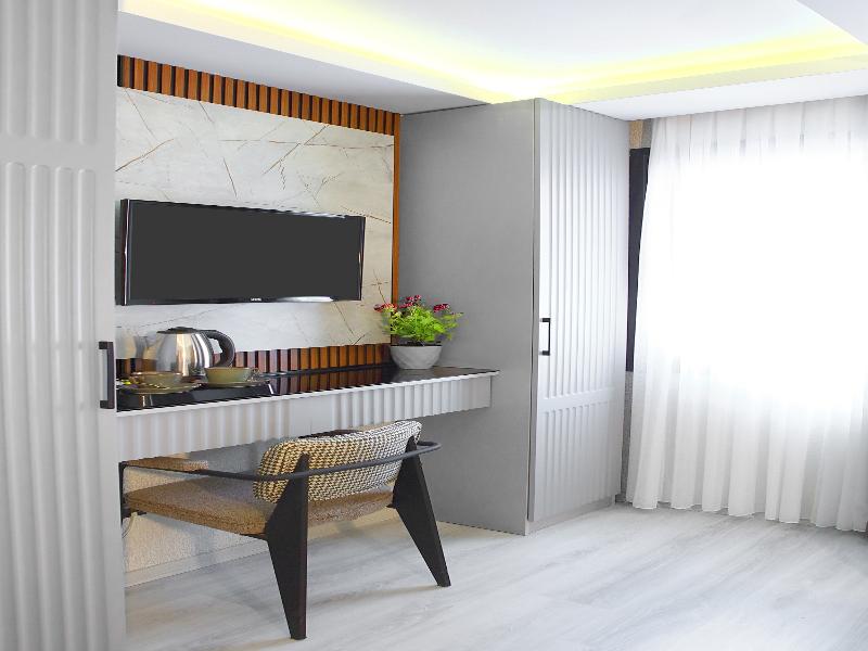 Amara Old City Hotel & Spa image